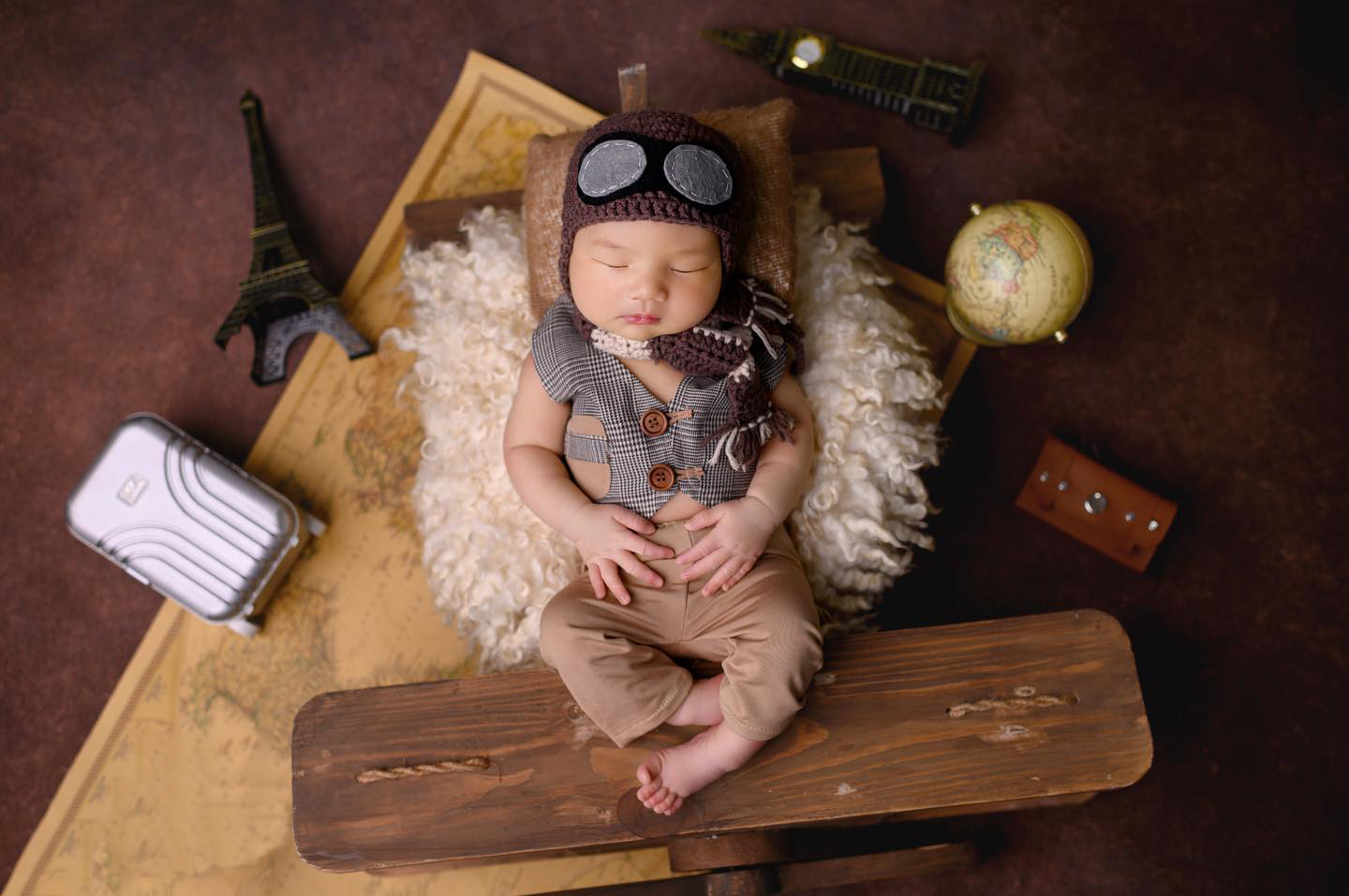 Photography Of Memories - Newborn photography wrap and outfit set